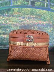 MaxSold Auction: Woven Bamboo/Rattan Decorative Jewelry Storage Box with Seashell collection - San Jose (California, USA) SELLER MANAGED Downsizing Online Auction - Paladin Drive