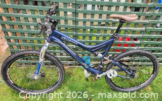 MaxSold Auction: Specialized Stumpjumper Full-Suspension Mountain Bike - New Westminster (British Columbia, Canada) SELLER MANAGED Downsizing Online Auction -  Hamilton Street