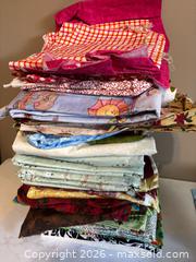 MaxSold Auction: Assorted Quilting Cotton Fabric Lot, 25+ Pieces - Maple Ridge (British Columbia, Canada) PARTNER MANAGED Reseller Online Auction - Blanshard