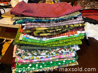 MaxSold Auction: Assorted Quilting/Craft Cotton Fabric Bundle 1/2 yard cuts - Maple Ridge (British Columbia, Canada) PARTNER MANAGED Reseller Online Auction - Blanshard