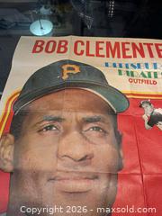 MaxSold Auction: Bob Clemente Pittsburgh Pirates Folded Promotional Poster T.C.G. #21 - Maple Ridge (British Columbia, Canada) PARTNER MANAGED Reseller Online Auction - Blanshard