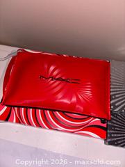 MaxSold Auction: MAC Lot — 3 Boxed Items + 1 Pouch -sc - Maple Ridge (British Columbia, Canada) PARTNER MANAGED Reseller Online Auction - Blanshard