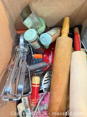 MaxSold Auction: Mixed Lot of Vintage Kitchen Utensils & Tools - Maple Ridge (British Columbia, Canada) PARTNER MANAGED Reseller Online Auction - Blanshard