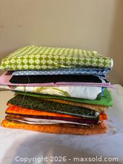 MaxSold Auction: Quilting Cotton Half-Yard Pieces (Approx. 14) - Maple Ridge (British Columbia, Canada) PARTNER MANAGED Reseller Online Auction - Blanshard