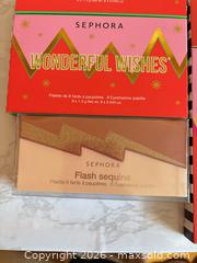 MaxSold Auction: Sephora Holiday Eyeshadow Palettes, 78 Pans (Approx.) -sc - Maple Ridge (British Columbia, Canada) PARTNER MANAGED Reseller Online Auction - Blanshard