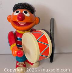 MaxSold Auction: Vintage 7" Sesame St. Ernie Wind-up Drummer Toy, Illco Toys - Ottawa (Ontario, Canada) SELLER MANAGED Downsizing Online Auction - Armstrong