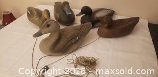 MaxSold Auction: Vintage lot of 5 Plastic Duck Decoys Strung Together, sold as is - Kingston (Ontario, Canada) SELLER MANAGED Estate Sale Online Auction - Tamarac Street