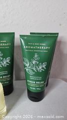 MaxSold Auction: Lot Of Bath And Body Lotions And Wash - Riverview (Florida, USA) SELLER MANAGED Downsizing Online Auction - Holly Heath Drive