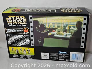 MaxSold Auction: Star Wars Cantina Showdown - Riverview (Florida, USA) SELLER MANAGED Downsizing Online Auction - Holly Heath Drive