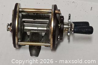 MaxSold Auction: Vintage Penn-Peer Reel No. 109  - Riverview (Florida, USA) SELLER MANAGED Downsizing Online Auction - Holly Heath Drive