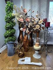 MaxSold Auction: Decor Lot  - Ottawa (Ontario, Canada) PARTNER MANAGED Estate Sale Online Auction - Sunvale Way