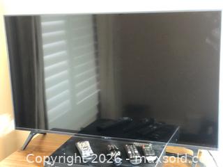 MaxSold Auction: Entertainment Lot - Ottawa (Ontario, Canada) PARTNER MANAGED Estate Sale Online Auction - Sunvale Way