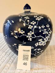 MaxSold Auction: Asian Themed Pot - Ottawa (Ontario, Canada) SELLER MANAGED Downsizing Online Auction -  Brenda