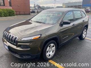 MaxSold Auction: 2015 jeep cherokee 4dr Sport 74,000km VIN: 1C4PJLAB0FW589523 - Vancouver (British Columbia, Canada) SELLER MANAGED Moving Online Auction -  West Broadway (CONDO)