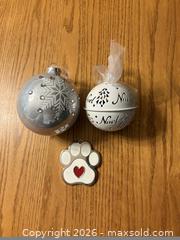 MaxSold Auction: 3 Christmas Ornaments  - Kingston (Ontario, Canada) SELLER MANAGED Downsizing Online Auction - Juniper Drive