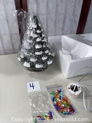MaxSold Auction: 12in Glazed Ceramic Tabletop Christmas Tree, Dark Green - Warwick (Rhode Island, USA) SELLER MANAGED Reseller Online Auction - Warwick Avenue