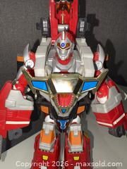 MaxSold Auction: 1993 Drago Servo Action Figure - Warwick (Rhode Island, USA) SELLER MANAGED Reseller Online Auction - Warwick Avenue