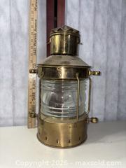 MaxSold Auction: Ankerlicht Brass Nautical Ship Lantern — Oil/Kerosene Wick - Warwick (Rhode Island, USA) SELLER MANAGED Reseller Online Auction - Warwick Avenue