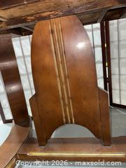 MaxSold Auction: Art Deco Metal Top Expandable Dining/Occasional Table - Warwick (Rhode Island, USA) SELLER MANAGED Reseller Online Auction - Warwick Avenue