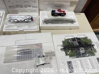 MaxSold Auction: EZ Track HO Hawthorne Village New York Yankees Electric Model Train Set - Warwick (Rhode Island, USA) SELLER MANAGED Reseller Online Auction - Warwick Avenue