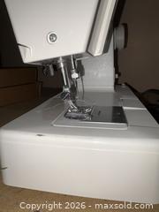 MaxSold Auction: Singer Class 66 Bobbin Model 9134 Domestic Electric Sewing Machine - Warwick (Rhode Island, USA) SELLER MANAGED Reseller Online Auction - Warwick Avenue