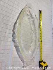 MaxSold Auction: Clear Glass Fish-Shaped Serving Platter, 14 in - Clarkstown (New York, USA) SELLER MANAGED Downsizing Online Auction -  Old Mill Road