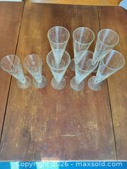MaxSold Auction: Set of 8 Clear Glass Champagne Flutes - Clarkstown (New York, USA) SELLER MANAGED Downsizing Online Auction -  Old Mill Road