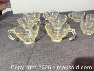 MaxSold Auction: Vintage Glass Tea Cups, Lot of 11 - Clarkstown (New York, USA) SELLER MANAGED Downsizing Online Auction -  Old Mill Road
