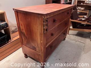 MaxSold Auction: Antique Solid Wood 3-Drawer Dresser Chest C - Toronto (Ontario, Canada) Moving Online Auction - Mount Pleasant Road
