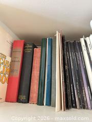 MaxSold Auction: Lot of Vintage Art, Natural History & Fiction Books B - Toronto (Ontario, Canada) Moving Online Auction - Mount Pleasant Road