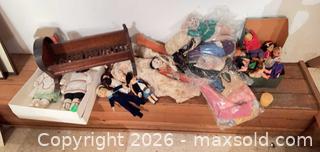 MaxSold Auction: Lot of Vintage/Collectible Dolls with Wooden Cradle B - Toronto (Ontario, Canada) Moving Online Auction - Mount Pleasant Road