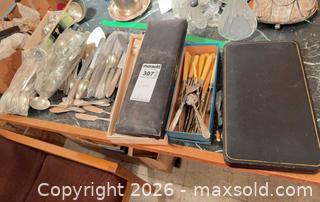 MaxSold Auction: Mixed Vintage Flatware and Cutlery B - Toronto (Ontario, Canada) Moving Online Auction - Mount Pleasant Road