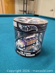 MaxSold Auction: Hot Wheels  - Los Angeles (California, USA) SELLER MANAGED Downsizing Online Auction -  Sylmar Avenue