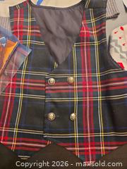 MaxSold Auction: Christmas rolls around faster, and faster, every year.  We are in the 3rd month already! Get some shopping out of the way today!  - Los Angeles  (California, USA) SELLER MANAGED Estate Sale Online Auction - Granville Avenue