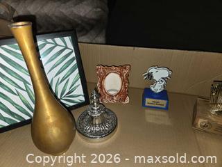 MaxSold Auction: Vintage princess House stand, Bud vase, whimsical trophies, photo frame, & framed art  - Los Angeles  (California, USA) SELLER MANAGED Estate Sale Online Auction - Granville Avenue
