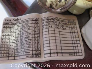 MaxSold Auction: Lg. vintage Paul Cardew Tea Shop Tea Pot Made in England - San Bruno (California, USA) SELLER MANAGED Downsizing Online Auction - 2nd Avenue