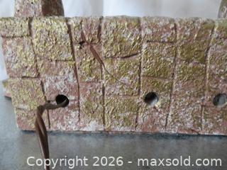 MaxSold Auction: Vtg. Chinese Lamp made of Plaster (of some sort) - San Bruno (California, USA) SELLER MANAGED Downsizing Online Auction - 2nd Avenue