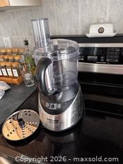 MaxSold Auction: Food processor  - Ottawa (Ontario, Canada) SELLER MANAGED Moving Online Auction -  Demeter Street