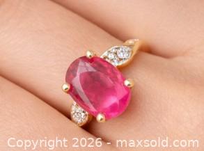 MaxSold Auction: 14K Gold (1.5g), Diamonds (~1ct), Size 7.5. Vintage style. - Toronto (Ontario, Canada) PARTNER MANAGED Downsizing Online Auction - Yonge Street