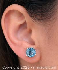 MaxSold Auction: Certified 10K(1.04g)Lab Diamond(1.74ct) - Toronto (Ontario, Canada) PARTNER MANAGED Downsizing Online Auction - Yonge Street