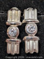 MaxSold Auction: Silver(4.92g)CZ Earring  - Toronto (Ontario, Canada) PARTNER MANAGED Downsizing Online Auction - Yonge Street