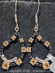 MaxSold Auction: Silver(5.05g)Black Spinel&Citrine(3.3ct) - Toronto (Ontario, Canada) PARTNER MANAGED Downsizing Online Auction - Yonge Street