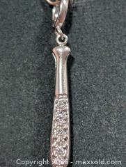 MaxSold Auction: Silver  CZ Pendant  - Toronto (Ontario, Canada) PARTNER MANAGED Downsizing Online Auction - Yonge Street