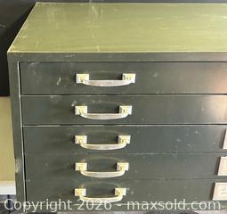 MaxSold Auction: Vintage Art/ Map 5 Drawer Flat File Steel Cabinet - Burlington (Ontario, Canada) SELLER MANAGED Estate Sale Online Auction - Fairview Street (STORAGE)