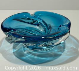 MaxSold Auction: Vintage Chalet Blue Art Glass Ashtray - Burlington (Ontario, Canada) SELLER MANAGED Estate Sale Online Auction - Fairview Street (STORAGE)