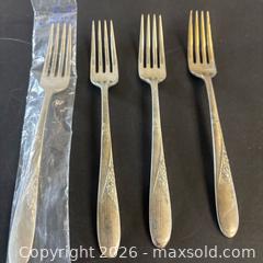 MaxSold Auction: Easterling Sterling Silver Dinner Forks (Set of 4) - Lakeshore (Maidstone)(Ontario, Canada) PARTNER MANAGED Estate Sale Online Auction - County Road 42