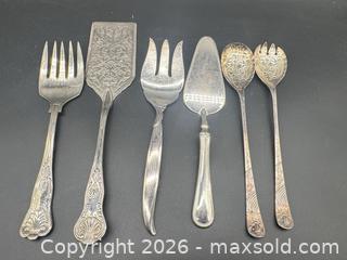 MaxSold Auction: Serving pieces silverware - Markham (Ontario, Canada) SELLER MANAGED Downsizing Online Auction - Loring Crescent
