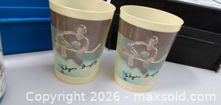 MaxSold Auction: Vintage NHL Promotional Lot - Cups, Thermoses & Lunch Boxes - London (Ontario, Canada) SELLER MANAGED Estate Sale Online Auction - Winding Way Crescent