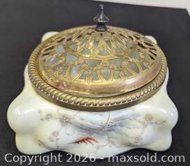 MaxSold Auction: C.1900 Signed Wavecrest Trade Mark Pillow Form Art Glass Lidded Ferner  - Toronto (Ontario, Canada) PARTNER MANAGED Reseller Online Auction - Railside Road