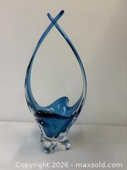 MaxSold Auction: Large Mid-Cejntury Blue Hued Cross Art Glass Vase Signed Chalet - Toronto (Ontario, Canada) PARTNER MANAGED Reseller Online Auction - Railside Road